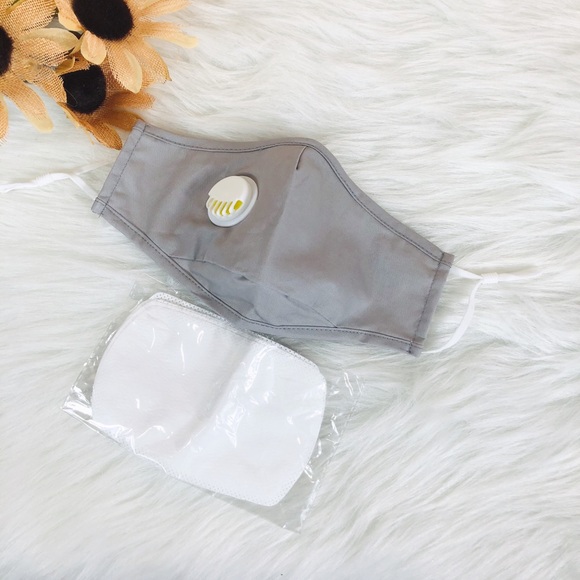 2 pack ‼️GREY FACE MASK - mask - Picture 1 of 3